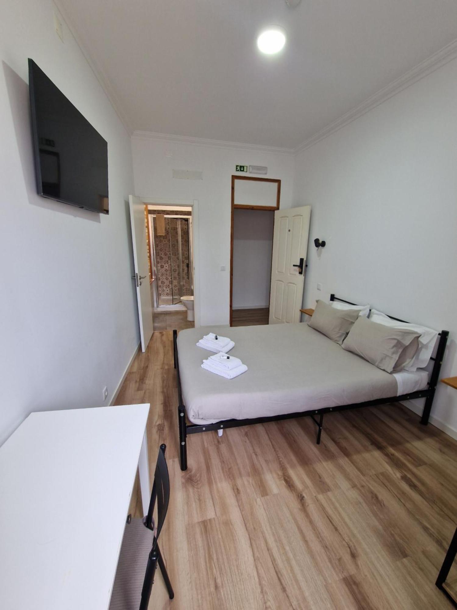 Wolley - Peniche Guesthouse 외부 사진